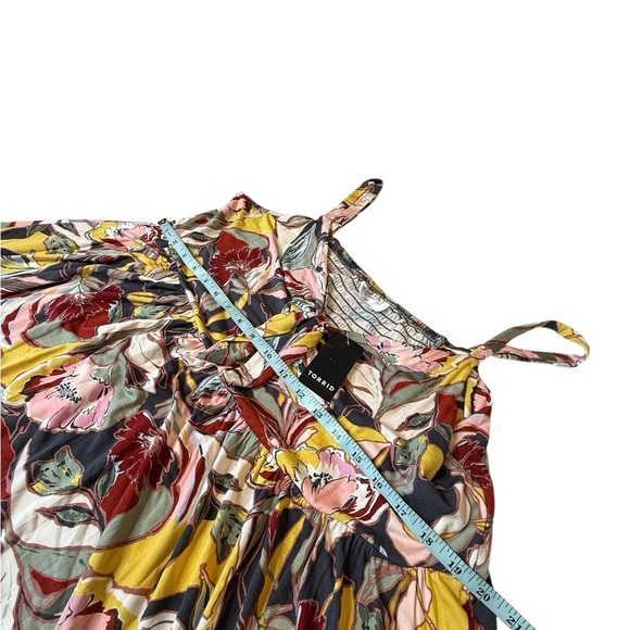 Torrid Mini Supersoft Bow Front Skater Dress
Floral - Multi Size 2 (18/20) NEW - Picture 6 of 16